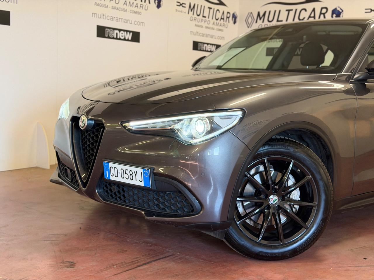Alfa Romeo Stelvio 2.2 Turbodiesel 190 CV AT8 RWD Business