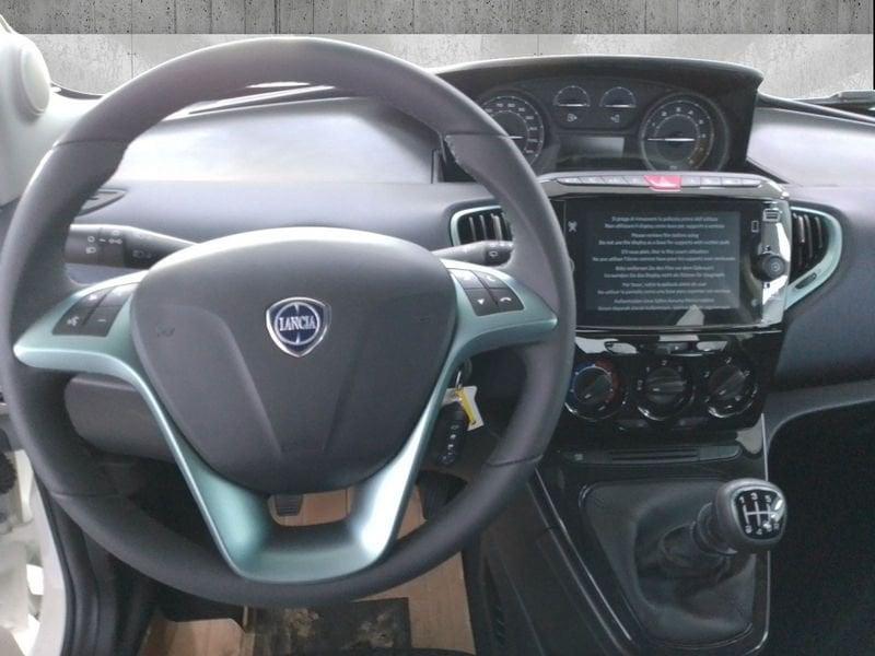 Lancia Ypsilon 1.0 firefly hybrid Gold s&s 70cv