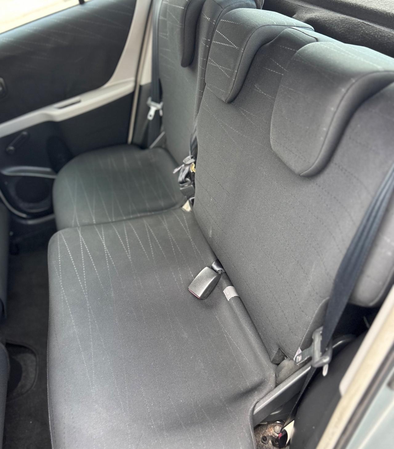 Toyota Yaris 1.0 5 porte Edizione SOL Neopatentati