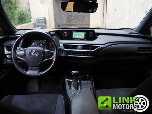 LEXUS UX 250h Hybrid Business