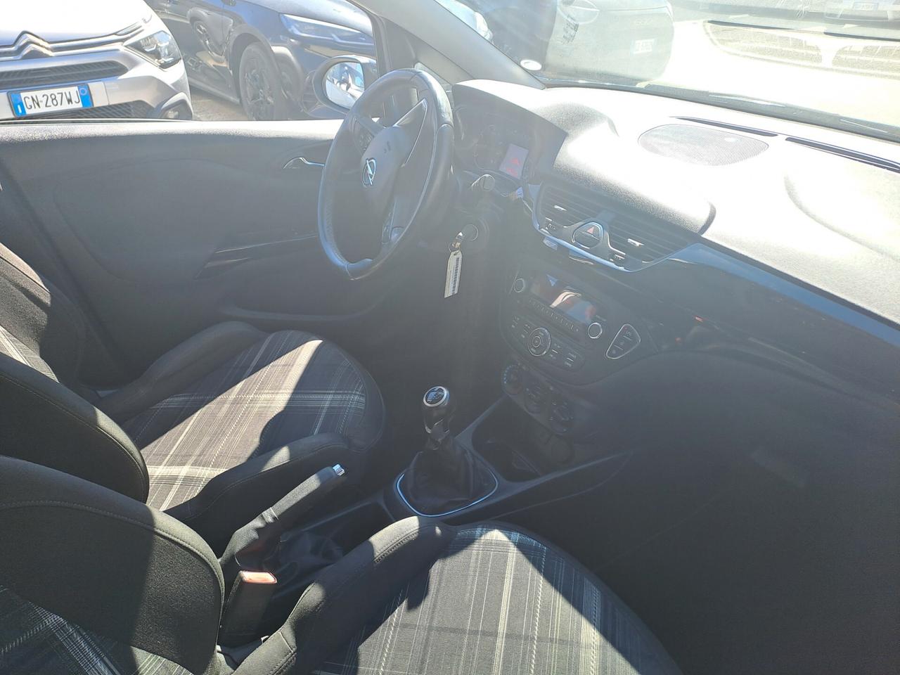 Opel Corsa 1.4 90CV GPL Tech Coupé n-Joy