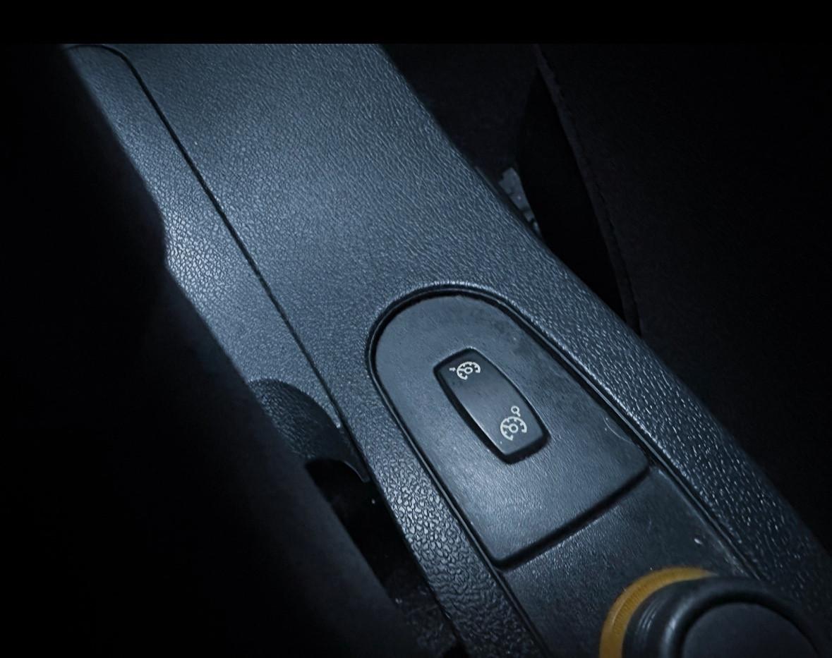 Renault Clio 1.2 16V 5 porte Dynamique/UNIP