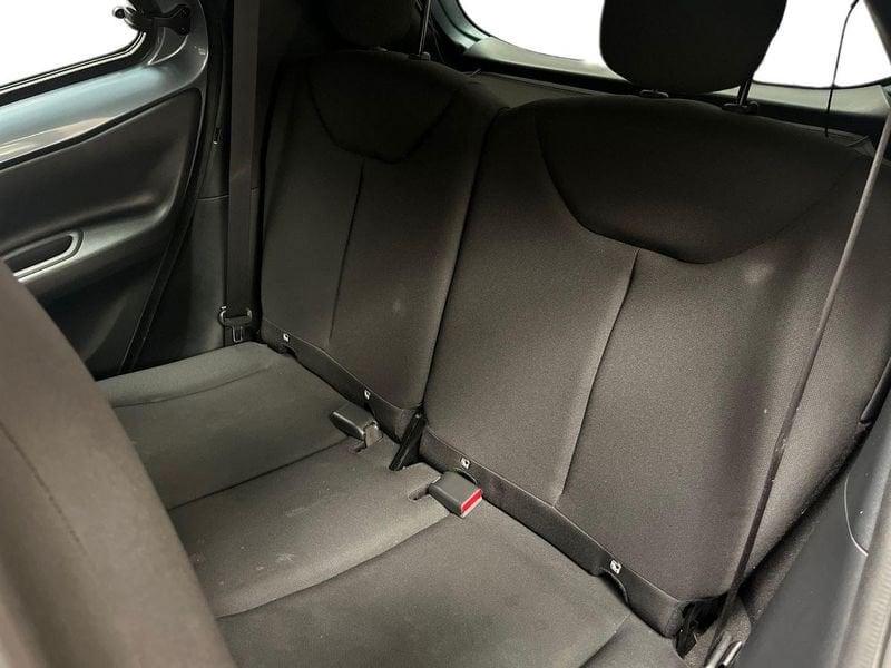 Toyota Aygo X 1.0B (72 CV) Active