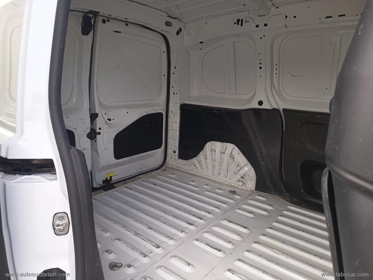 Combo Cargo 1.5 D 100 PC 650kg Ed.