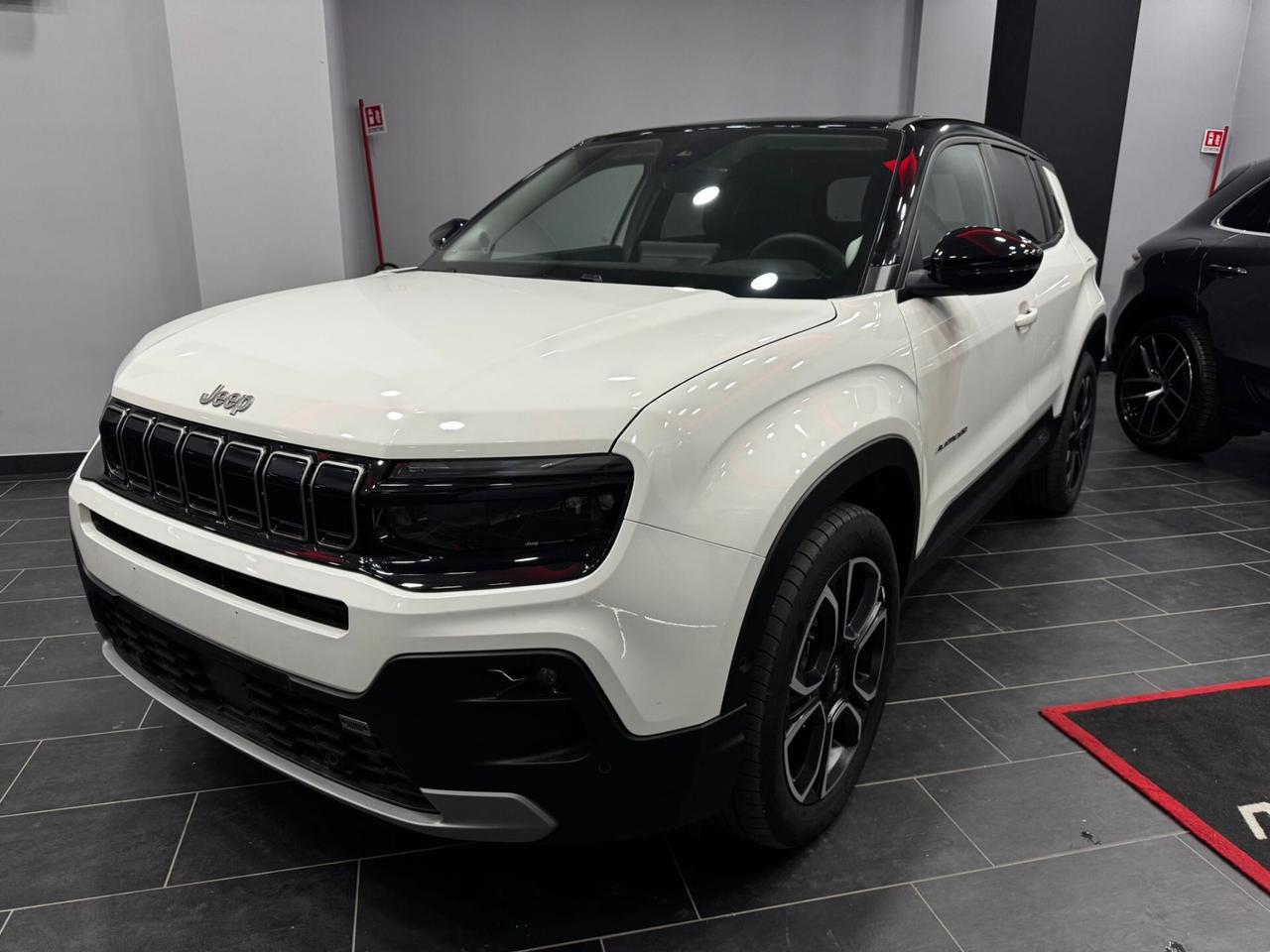 Jeep Avenger 1.2 Turbo 100 CV Summit
