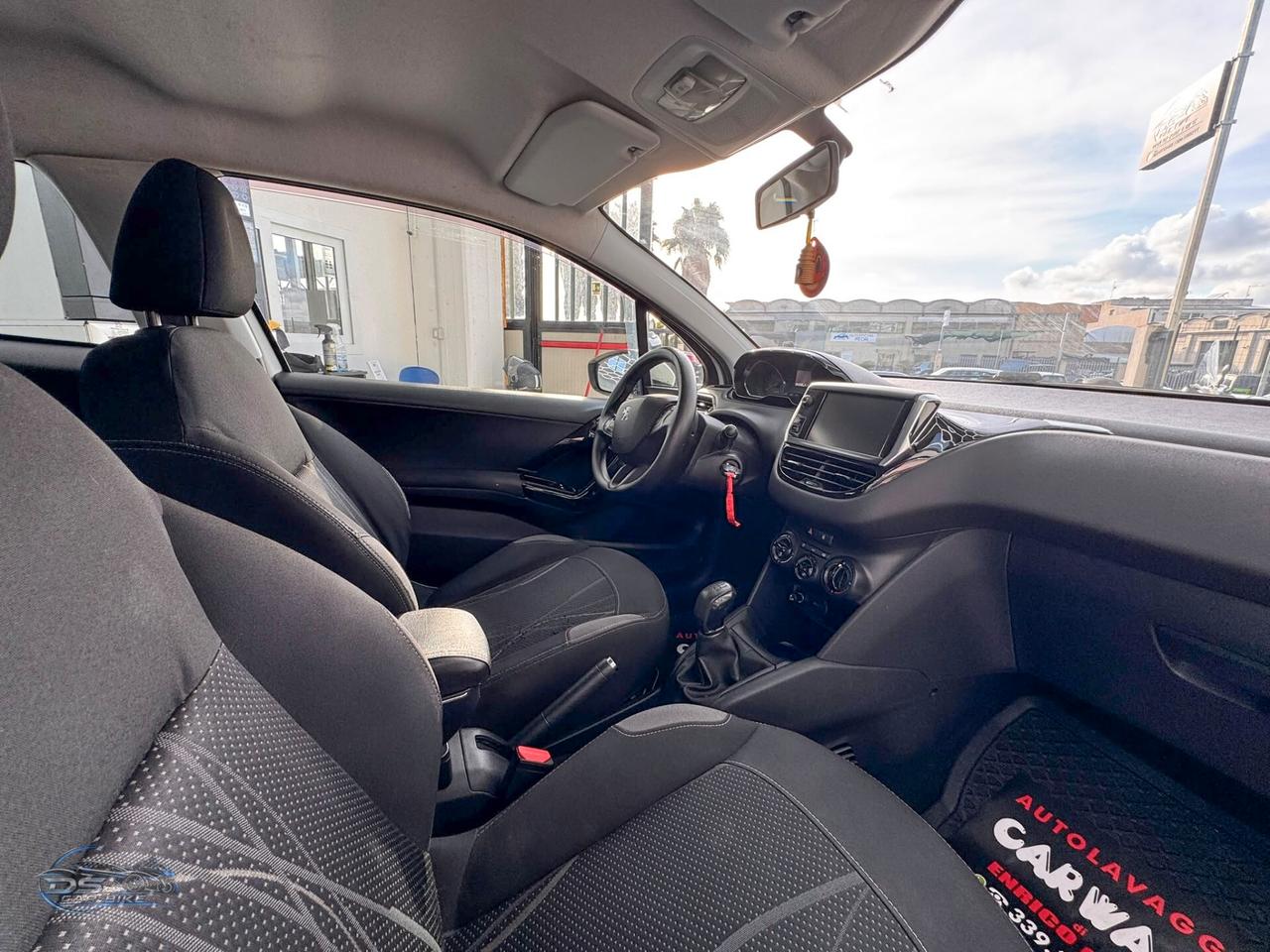 Peugeot 208 1.0 VTi 68 CV 3 porte Access 2013