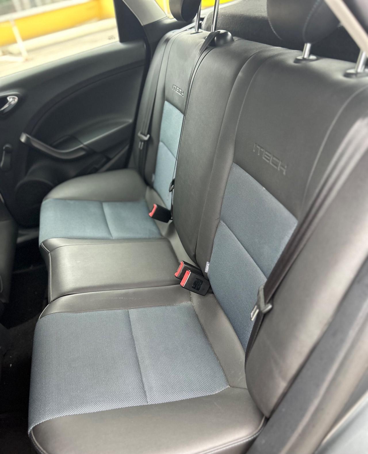 Seat Ibiza ST Business High iTech Neopatent. 2015