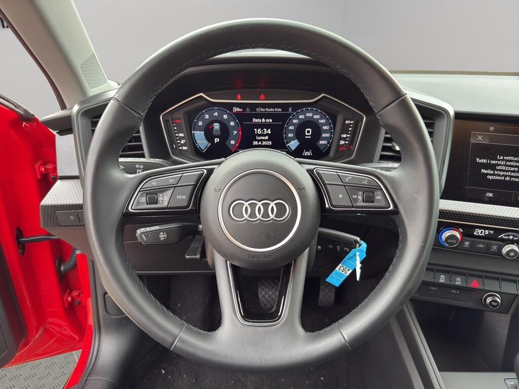Audi A1 30 1.0 TFSI Identity Contrast S tronic