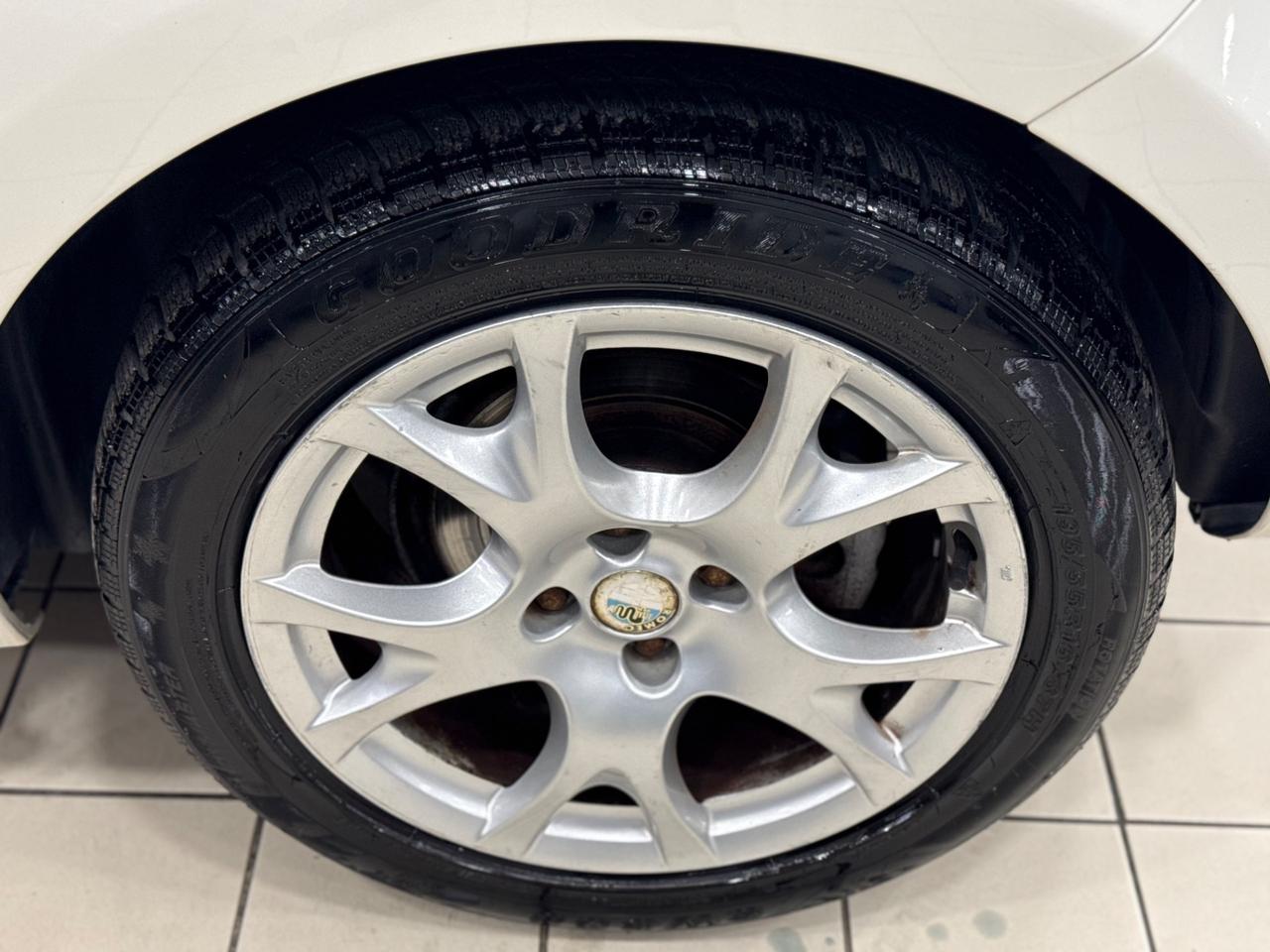 Alfa Romeo MiTo 1.6 jtdm full optional nuova