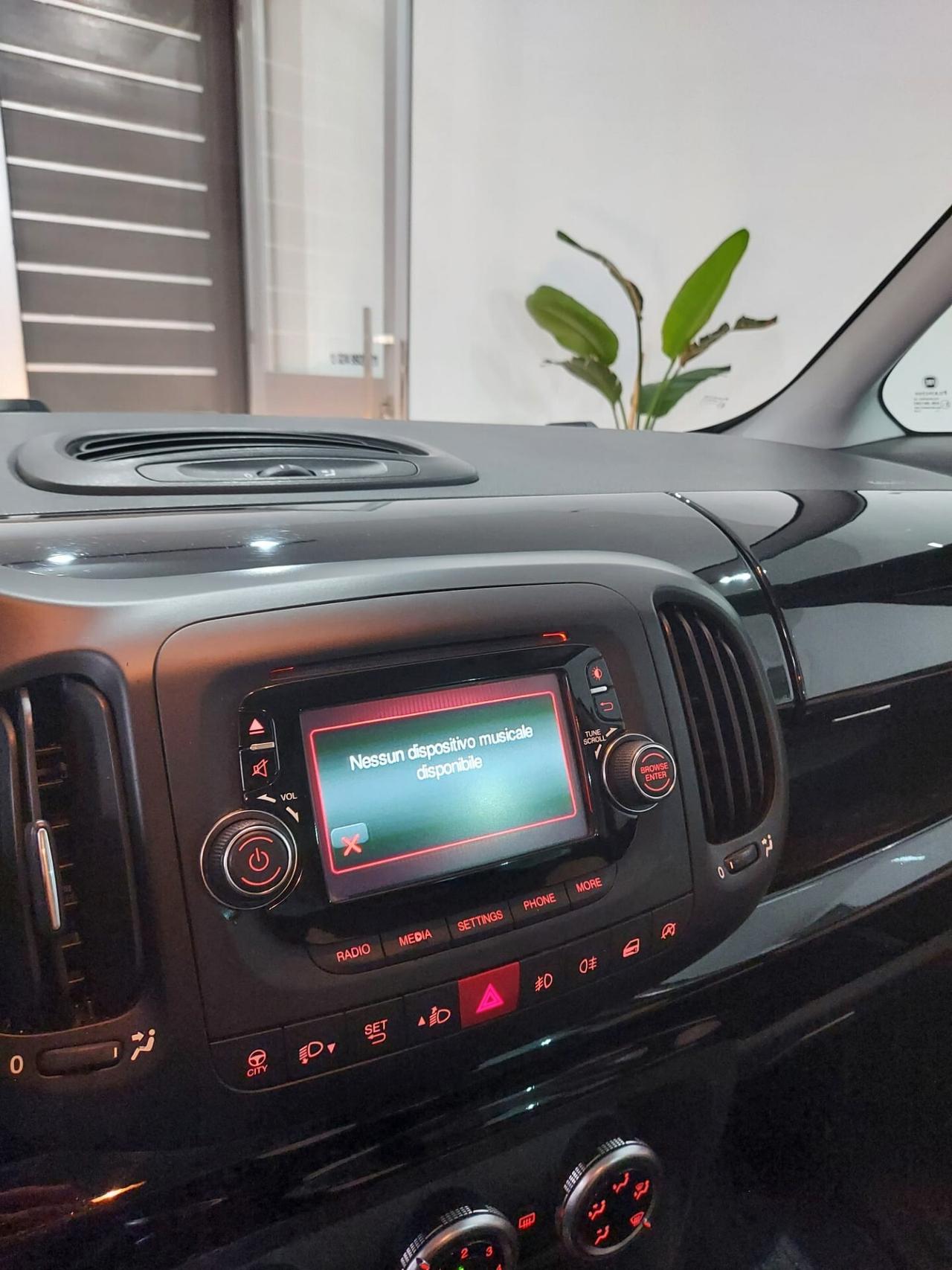 Fiat 500L 1.6 Multijet 105 CV Trekking BI-COLOR