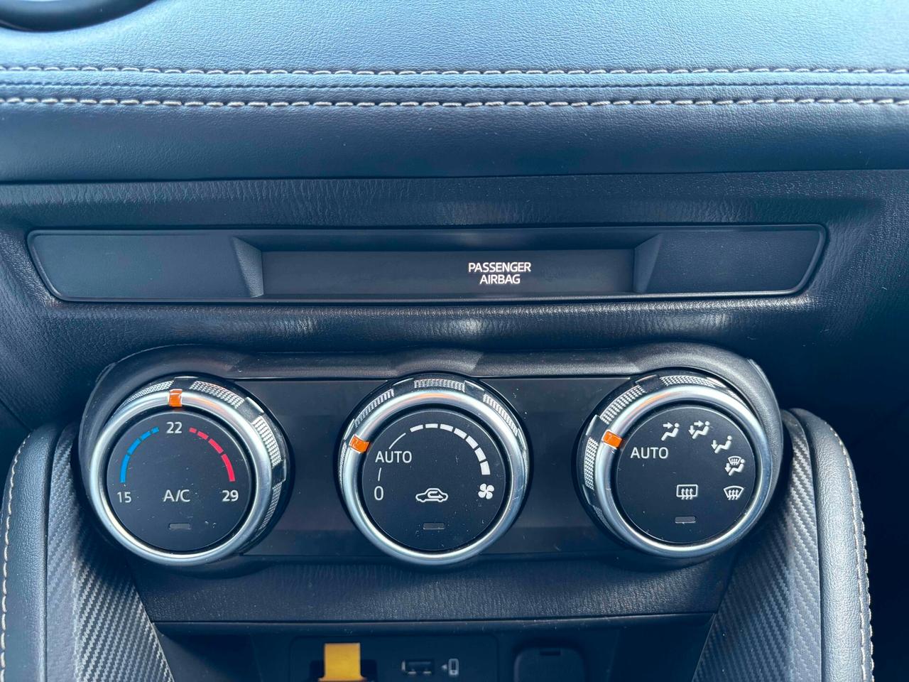 Mazda Mazda2 Hybrid 1.5 VVT e-CVT Full Electric Agile