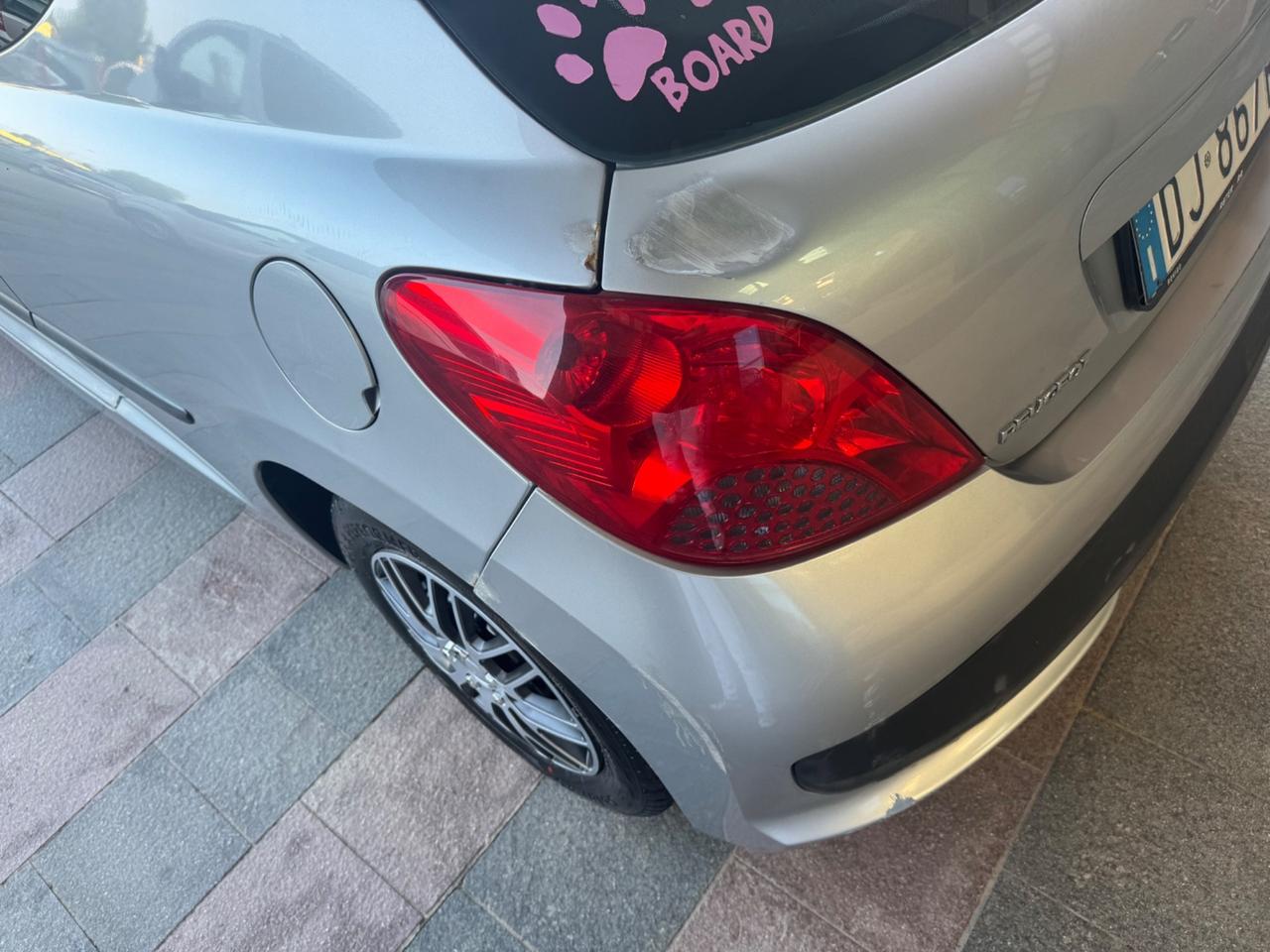 Peugeot 207 1.4 HDi 70CV 3p. ONE Line NEOPATENTATI