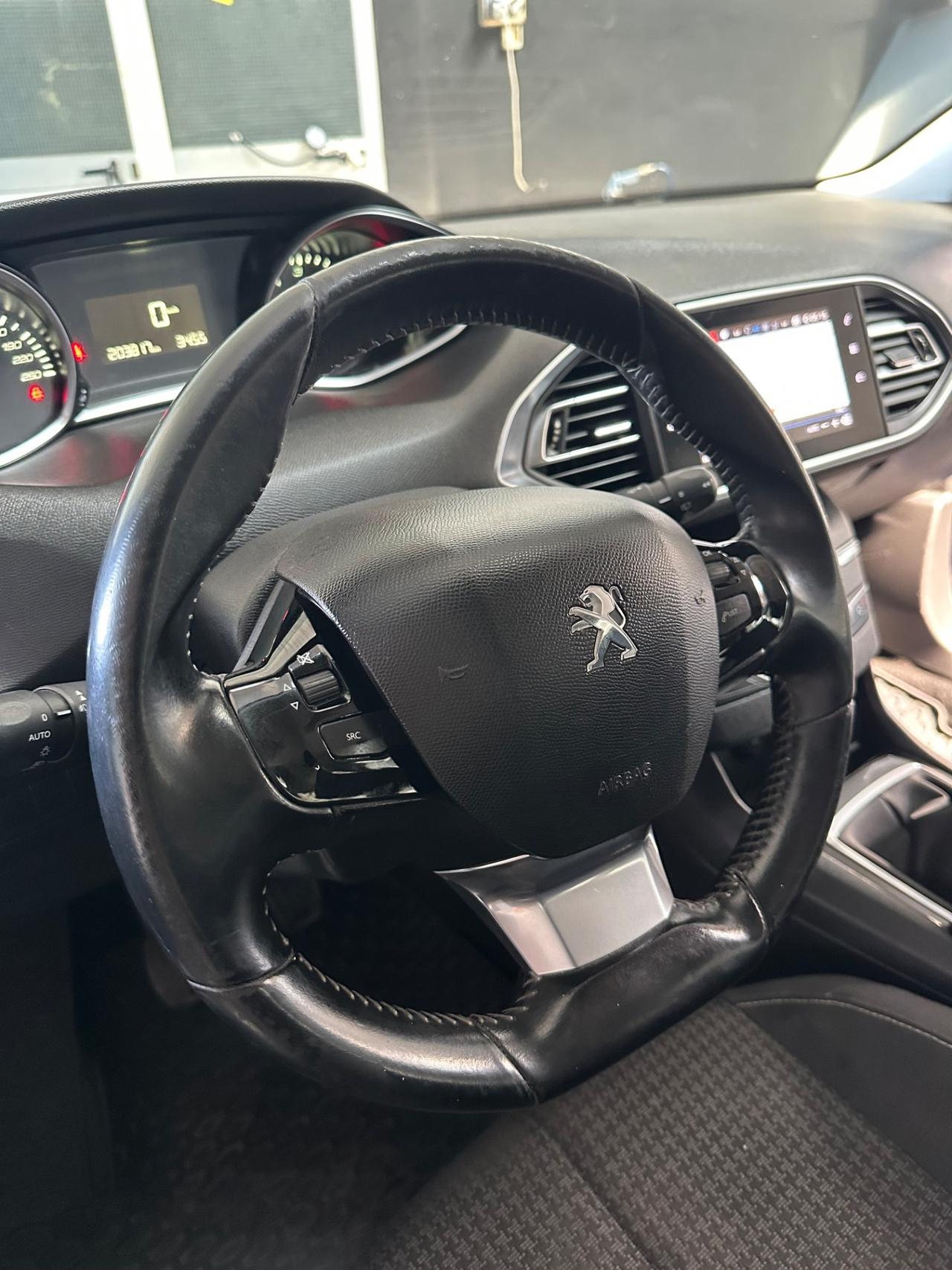 Peugeot 308 BlueHDi 130 S&S SW GT Line