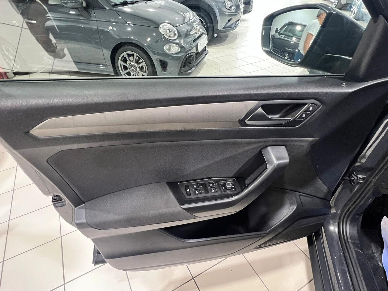Volkswagen T-Roc 2.0 TDI SCR Business BlueMotion Technology