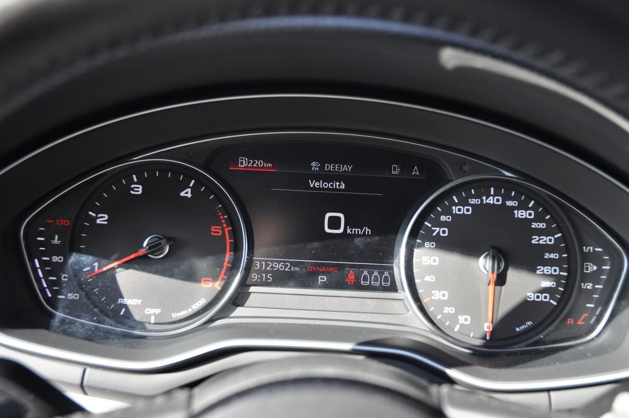 Audi A4 Avant 40 TDI quattro S tronic GANCIO TRAINO