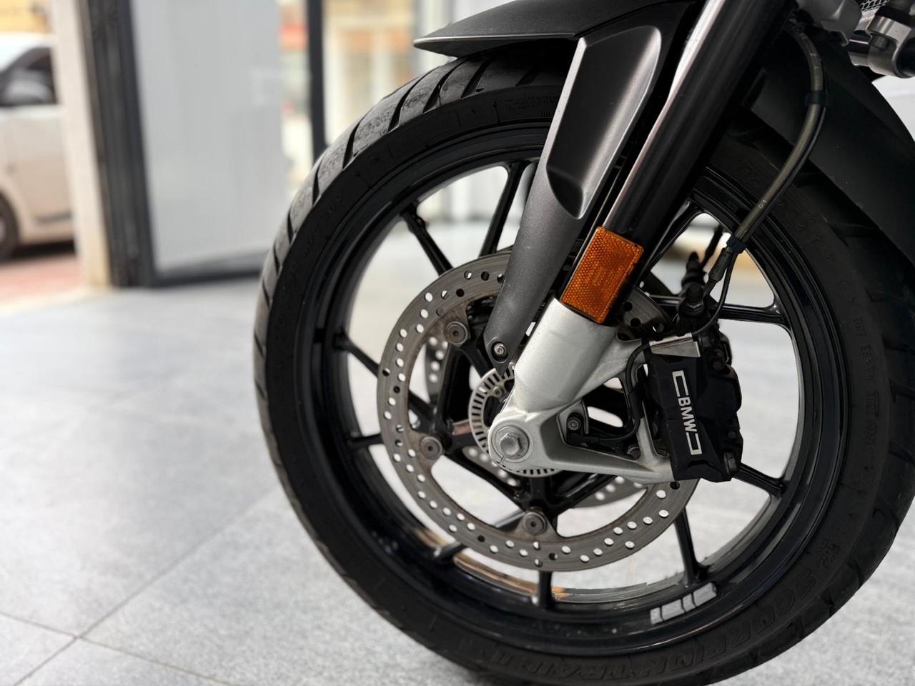 Bmw R 1250 GS Triple black