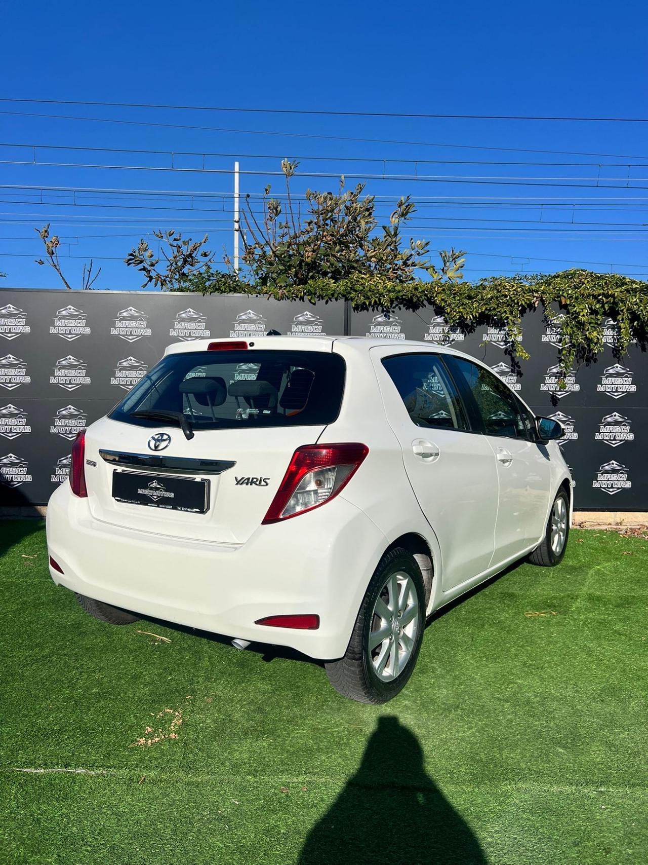 Toyota Yaris 1.4 D-4D 5 porte Lounge