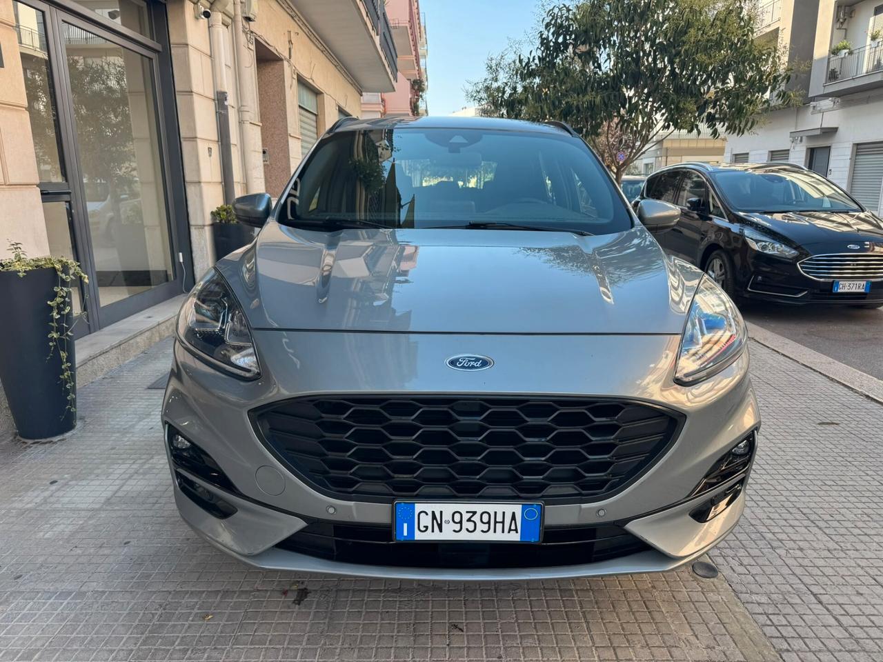 Ford Kuga 2.0 TDCI 120 CV aut. ST-Line