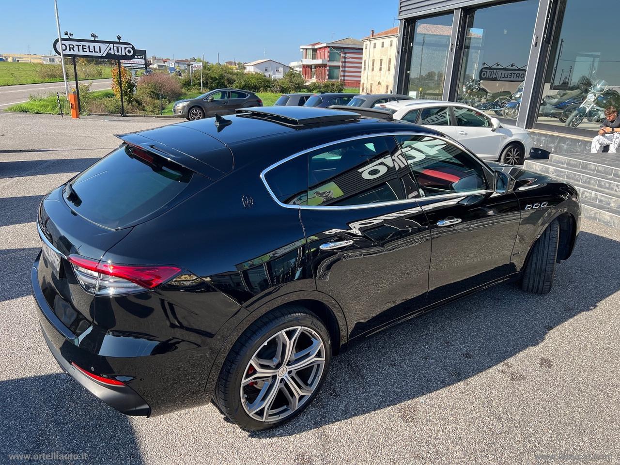 MASERATI Levante V6 Diesel AWD Gransport IVA DEDUCIBILE