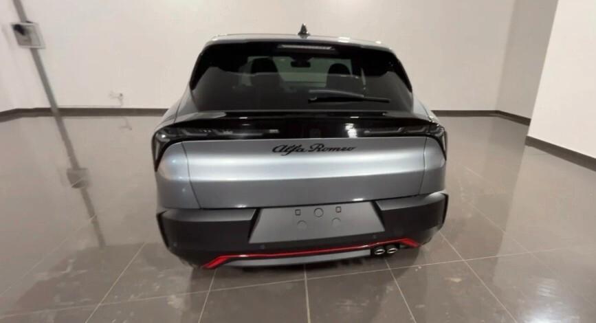 Alfa Romeo Junior 1.2 136 CV Hybrid eDCT6 Speciale KM0