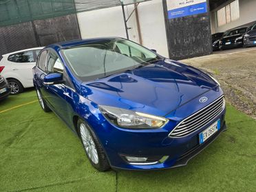 Ford Focus 1.5TDCI 120CV Powershift Titanium 120000KM-2015