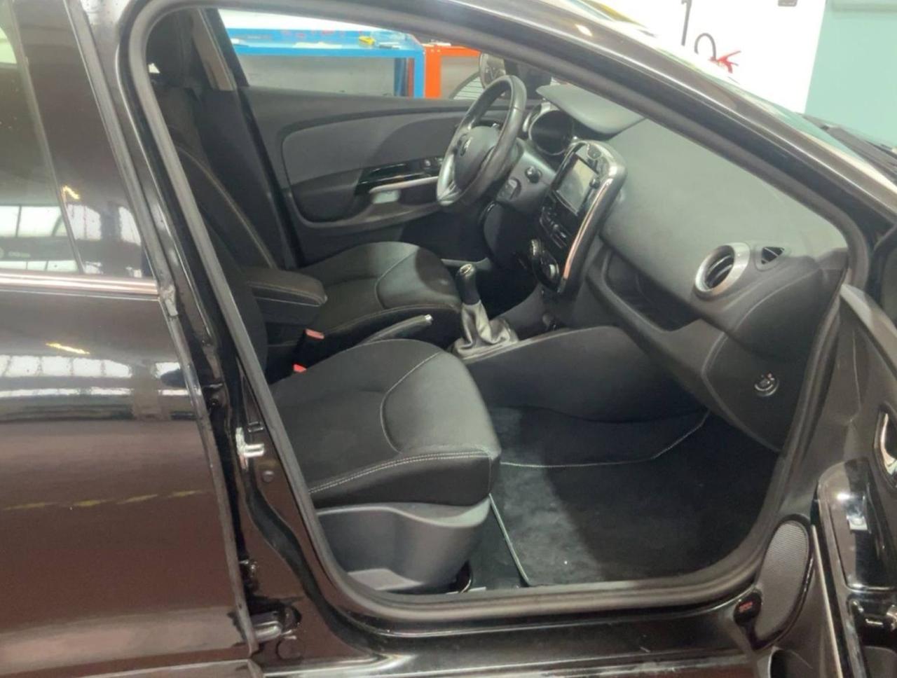 Renault Clio 1.5 dCi 8V 75CV 5 porte Costume National - 2015