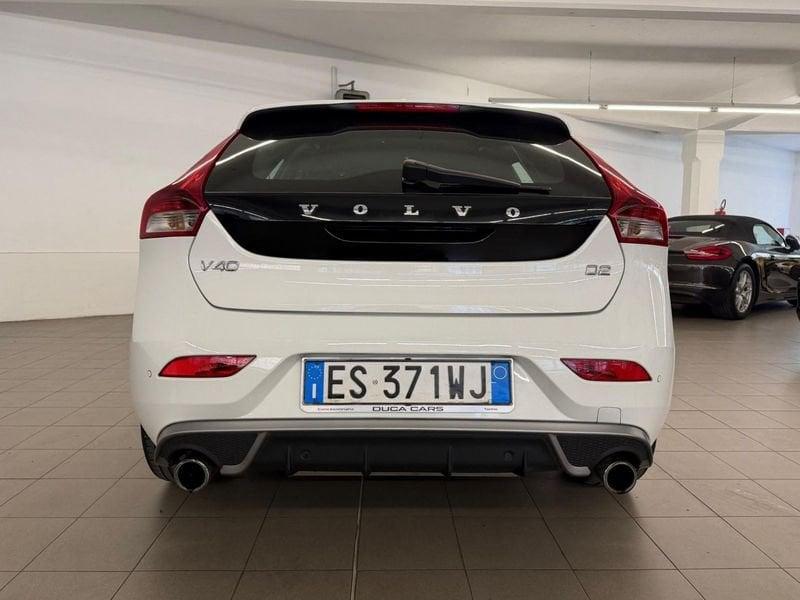 Volvo V40 D2 R-design 94g