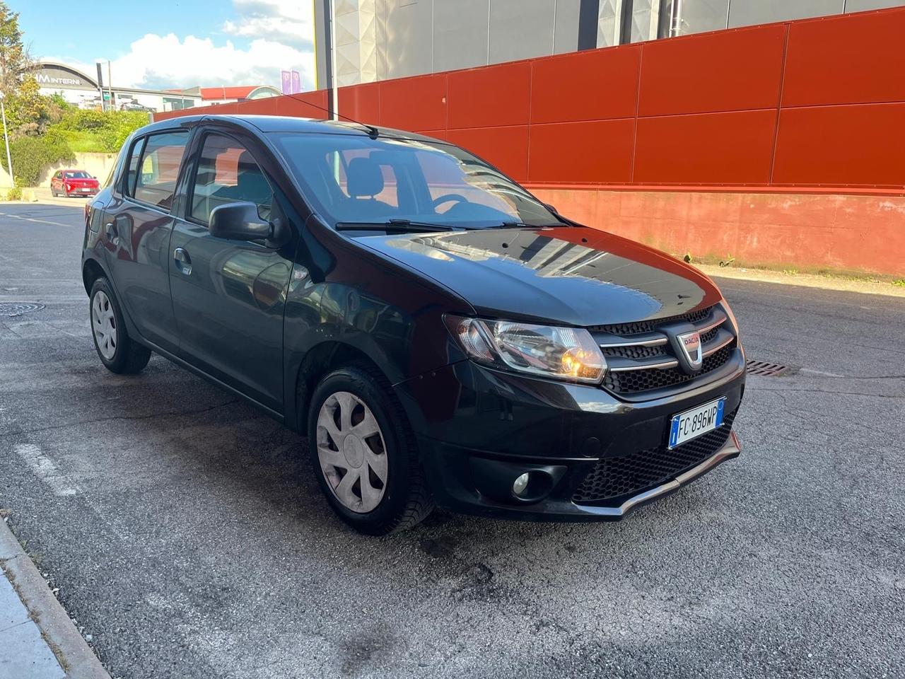 Dacia Sandero 1.5 dCi 8V 75CV Start&Stop Lauréate