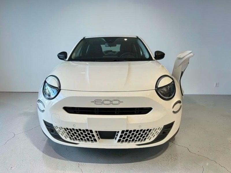 FIAT 600 1.2 MHEV 100cv