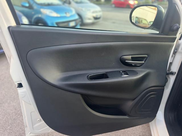 LANCIA Ypsilon 1.3 MJT 16V 95 CV 5 porte S&S Elefantino