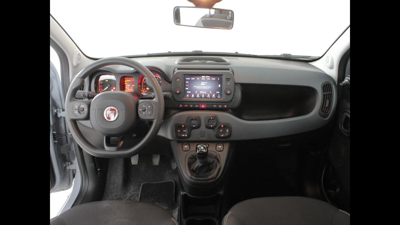 FIAT Panda III 2021 - Panda 1.0 firefly hybrid s&s 70cv