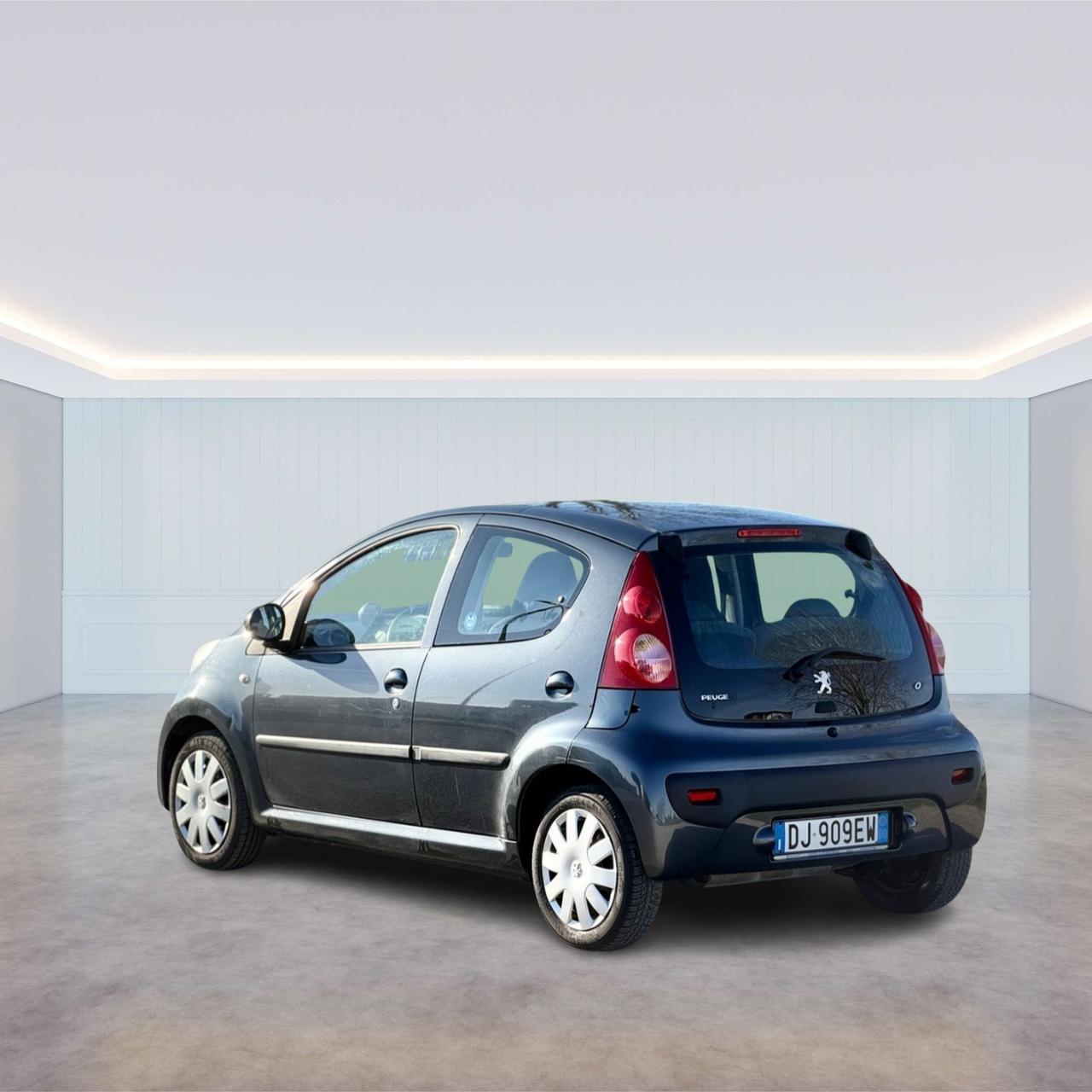 Peugeot 107 Benzina Neo Patentati