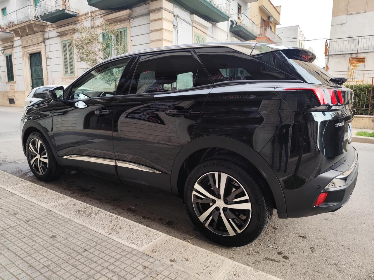 Peugeot 3008 BlueHDi 130CV EAT8 Allure NAVI