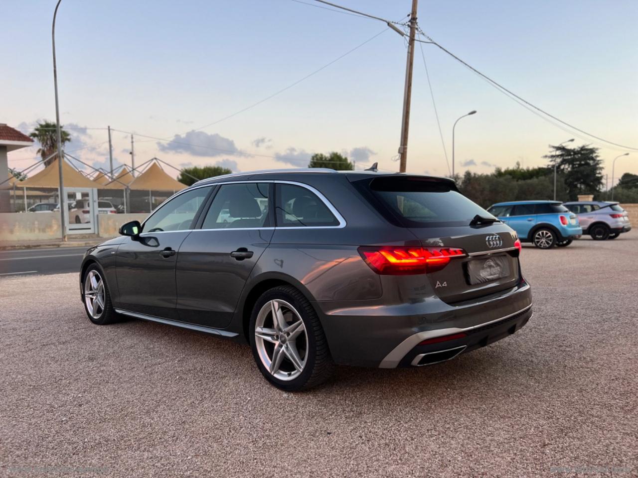 AUDI A4 35 TDI/163CV S tronic S line edition