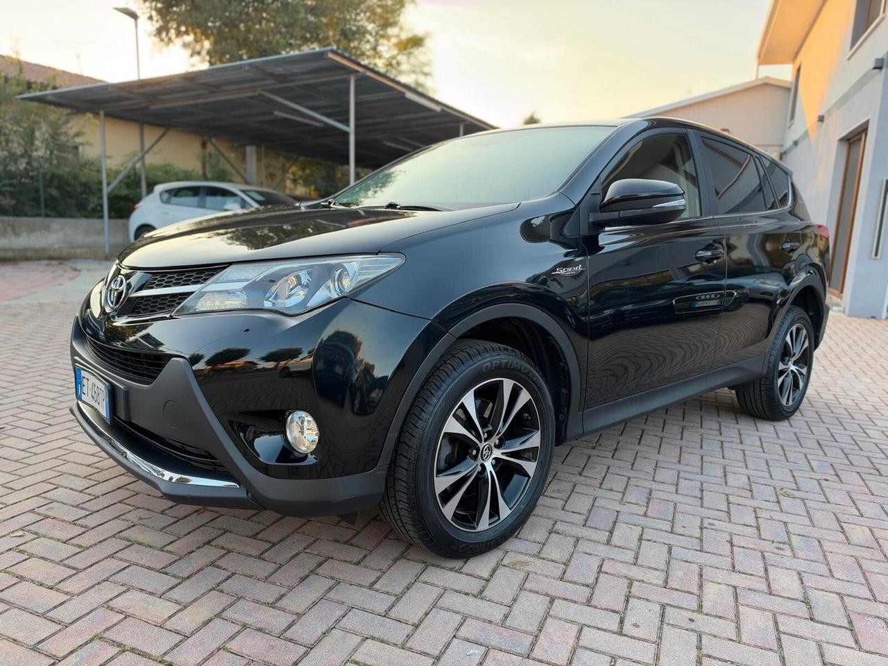 Toyota RAV 4 RAV4 2.0 D-4D 2WD Style