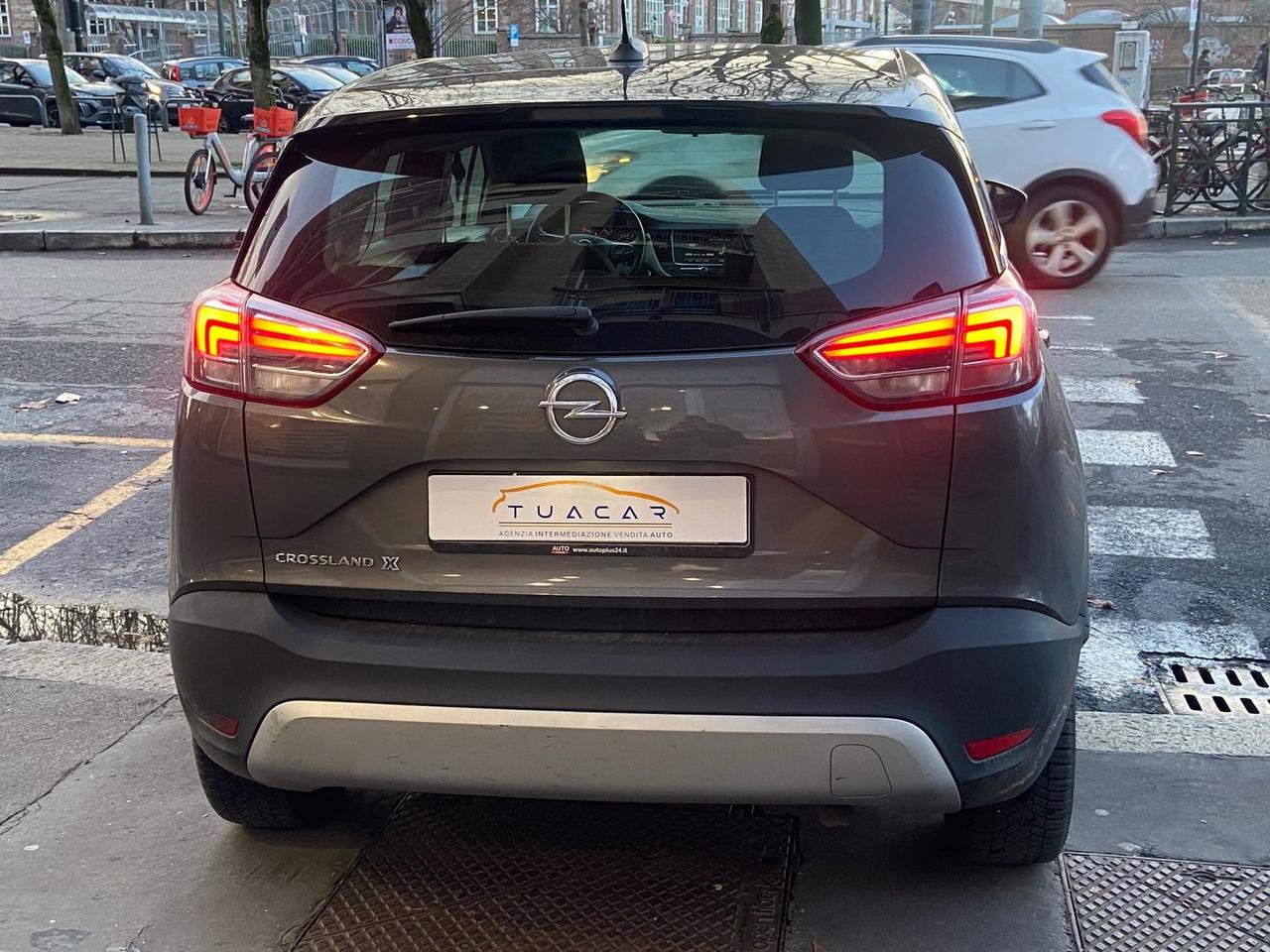 Opel Crossland X Innovation 1.2 #9187