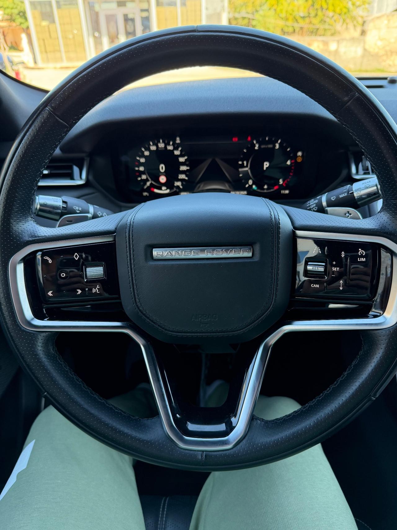 Land Rover Range Velar Total black