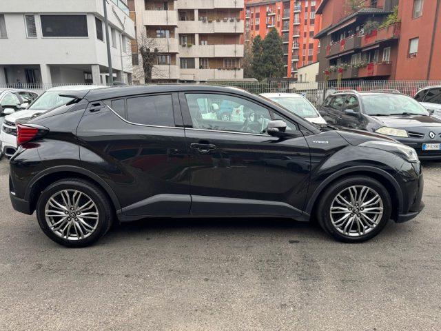 TOYOTA C-HR 1.8 Hybrid E-CVT Black Edition