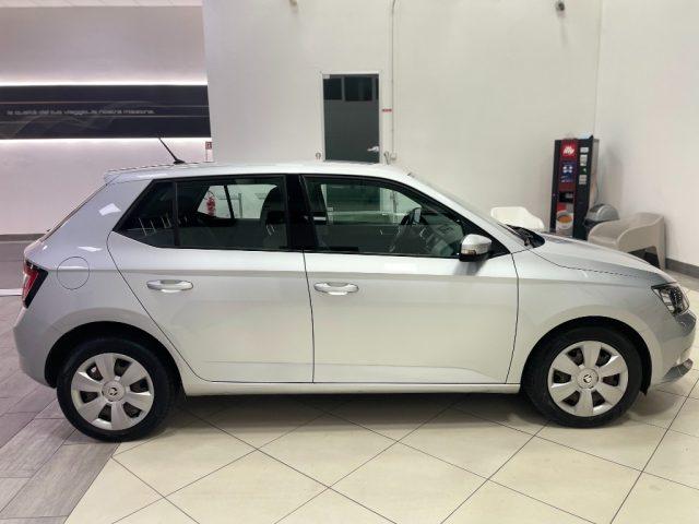 SKODA Fabia 1.2 TSI Ambition