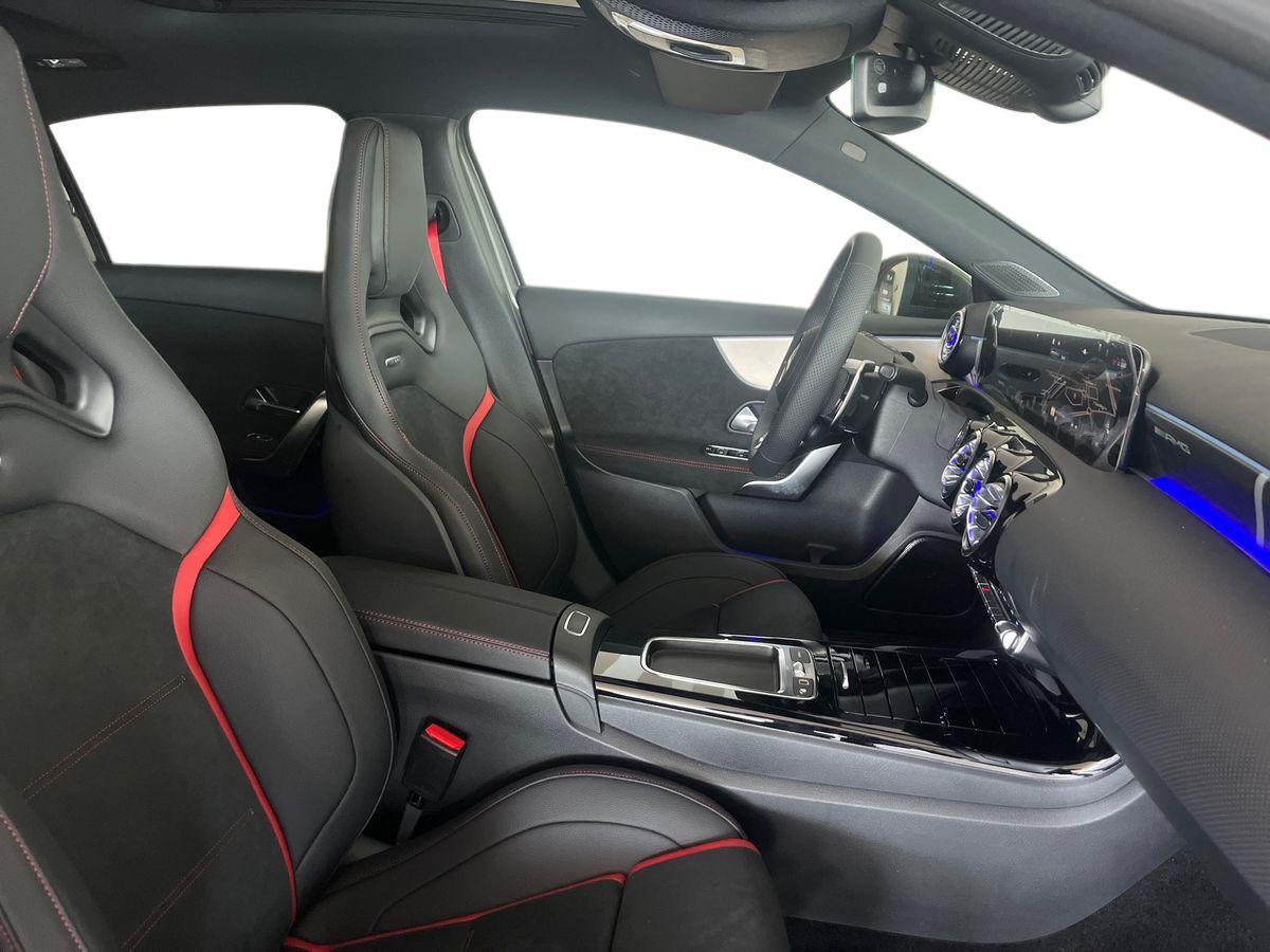 Mercedes-Benz Mercedes-AMG A 35 4MATIC
