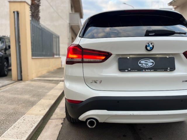 BMW X1 sDrive18d Aut. Advantage *FullLED*