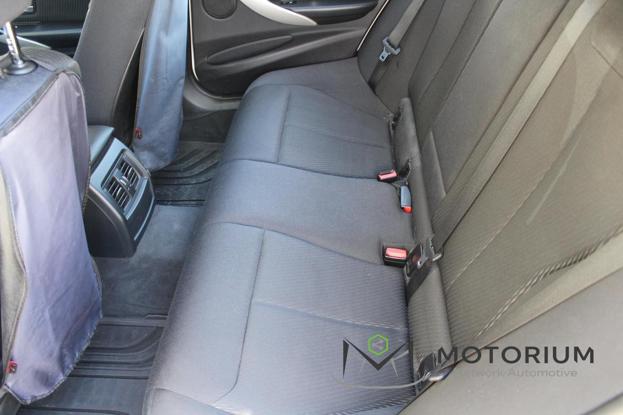 BMW 320 d Touring Business GANCIO TRAINO