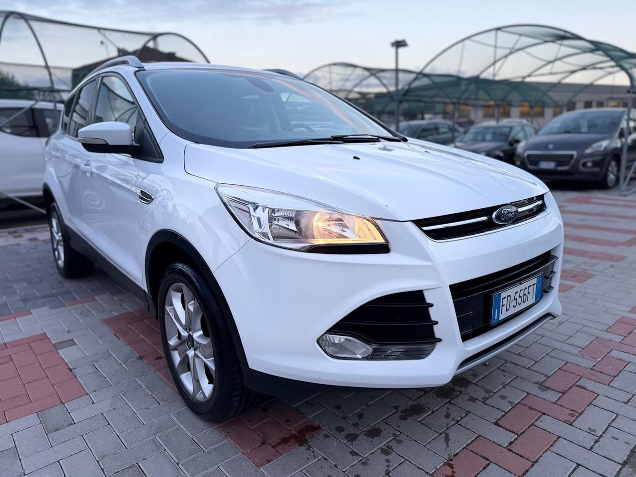 Ford Kuga 2.0TDCI 150CV 4WD TETTO APRIBILE