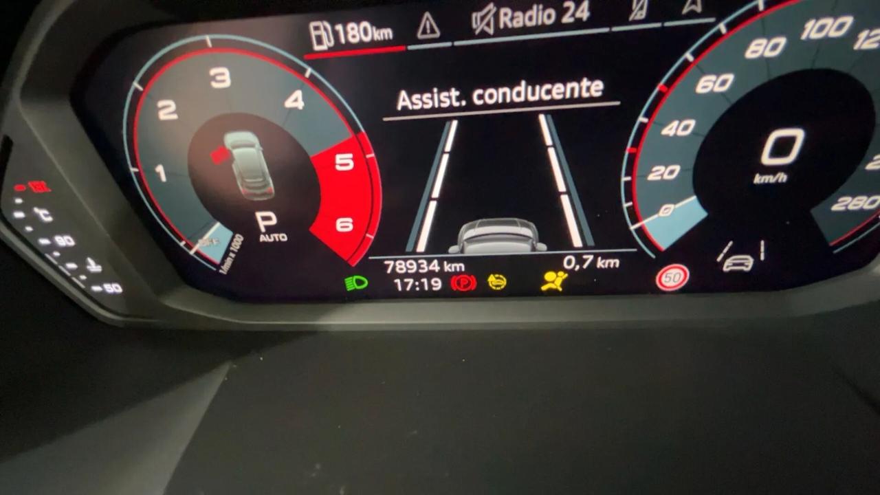 Audi Q3 SPB 35 TDI Business Plus