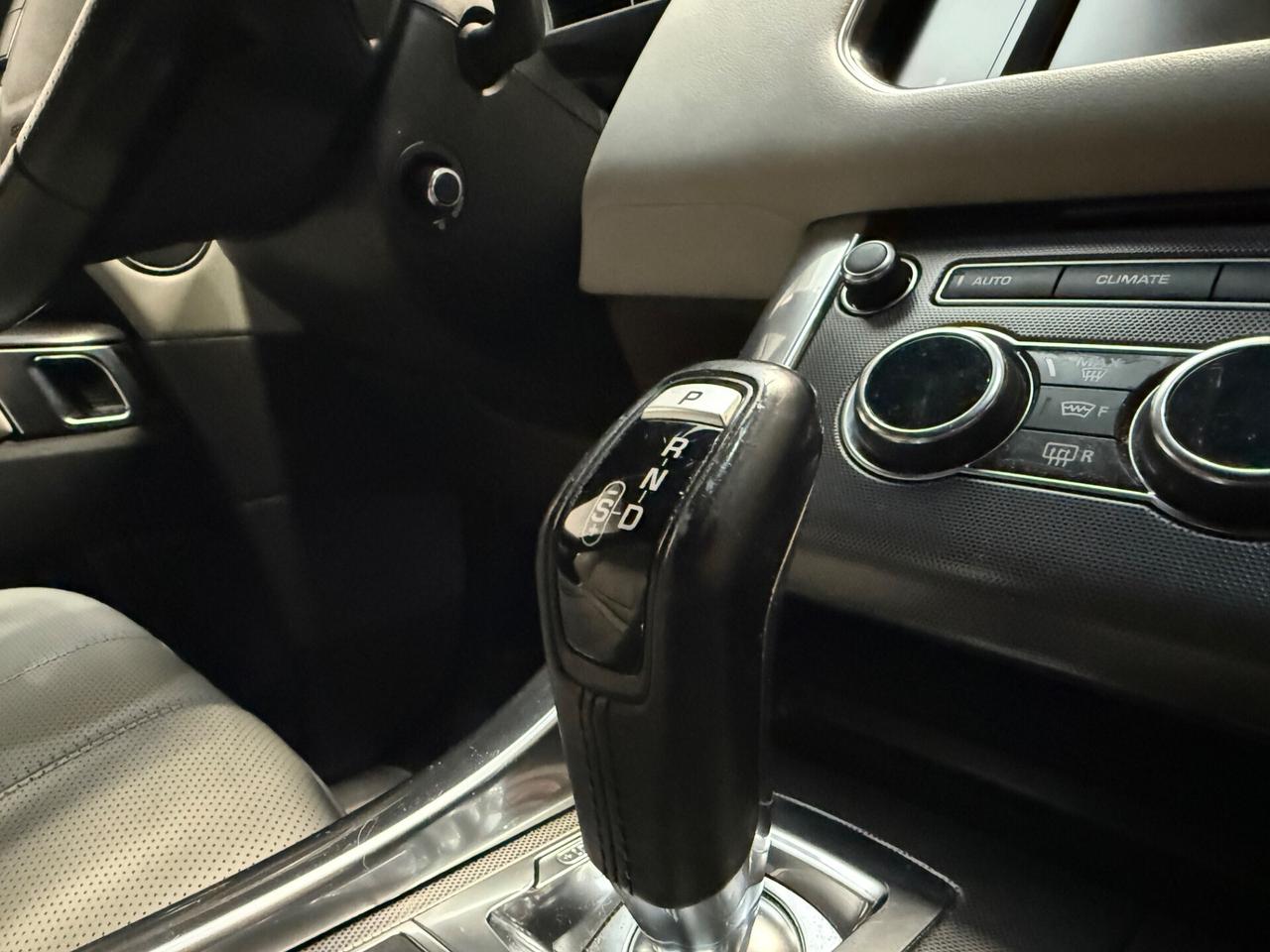 Land Rover Range Sport 3.0 TDV6 HSE