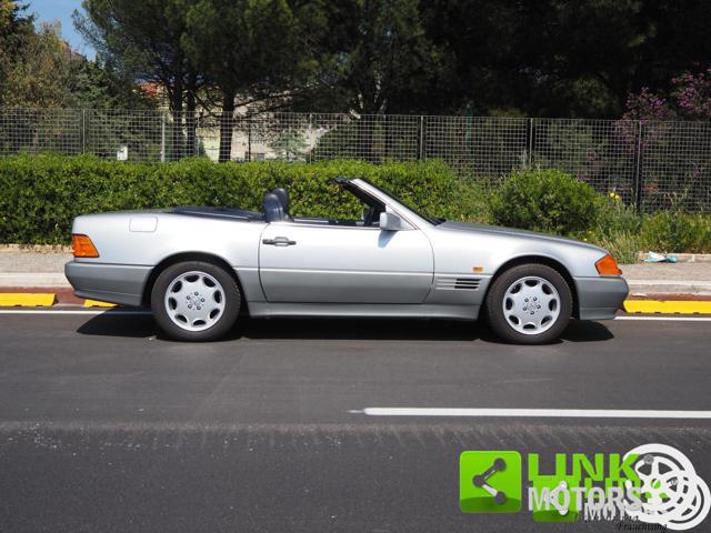 MERCEDES-BENZ SL 300 R129