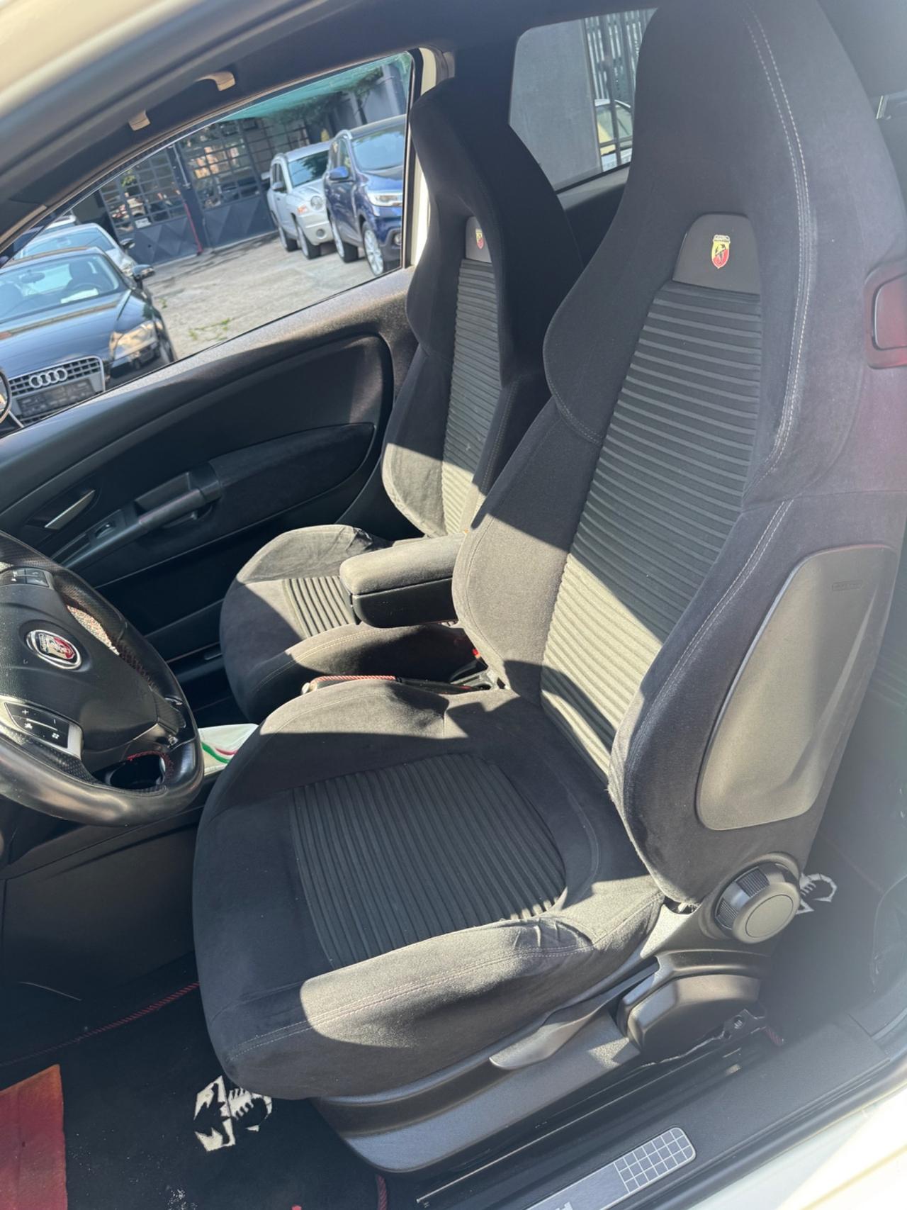 Abarth Grande Punto 1.4 T-Jet 155 cv