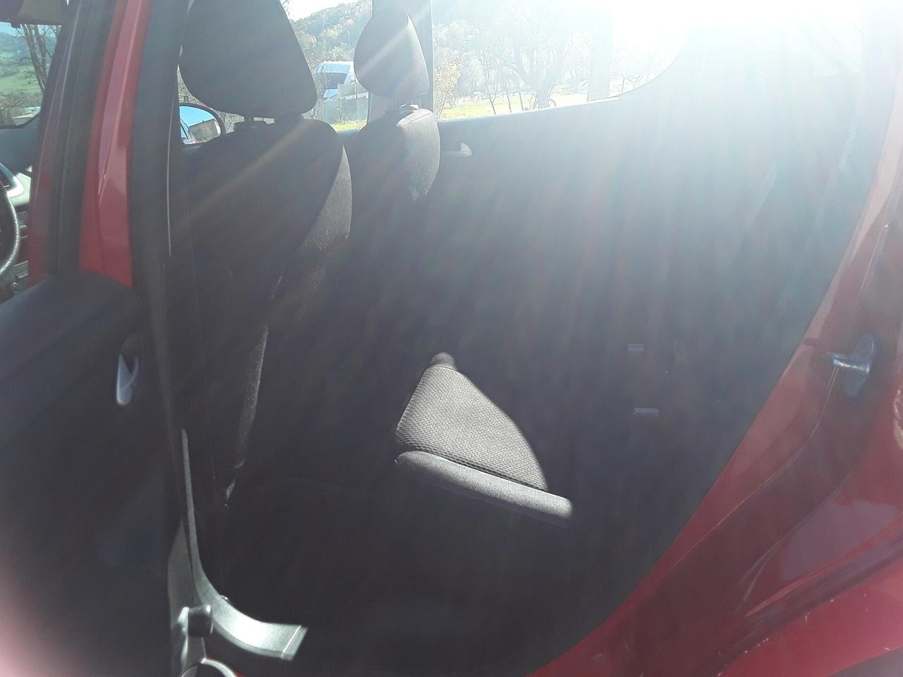 Peugeot 207 1.4 8V 75CV 5p. X Line ECO GPL