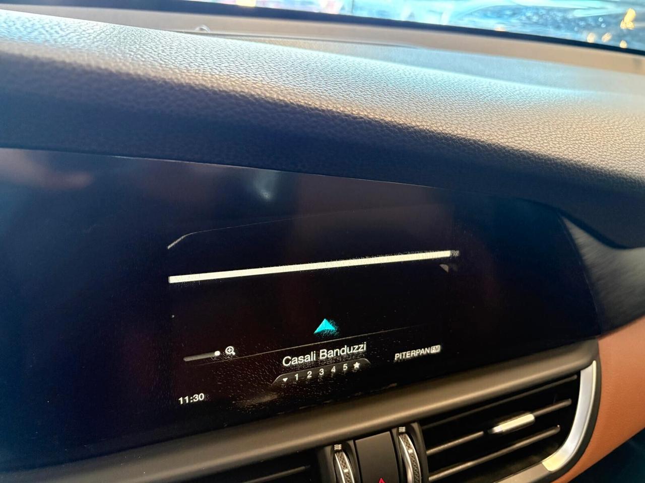 Alfa Romeo Giulia SUPER 2.2 Turbodiesel 180 CV 6mt UNICO PR.