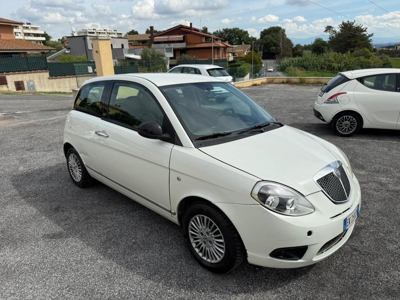 Lancia Ypsilon 1.4 Unyca Ecochic GPL